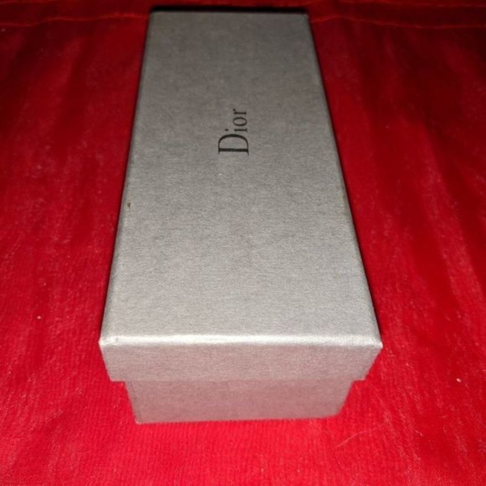 Dior Gift box #2💥PRICE DROP💥 - Picture 4 of 6